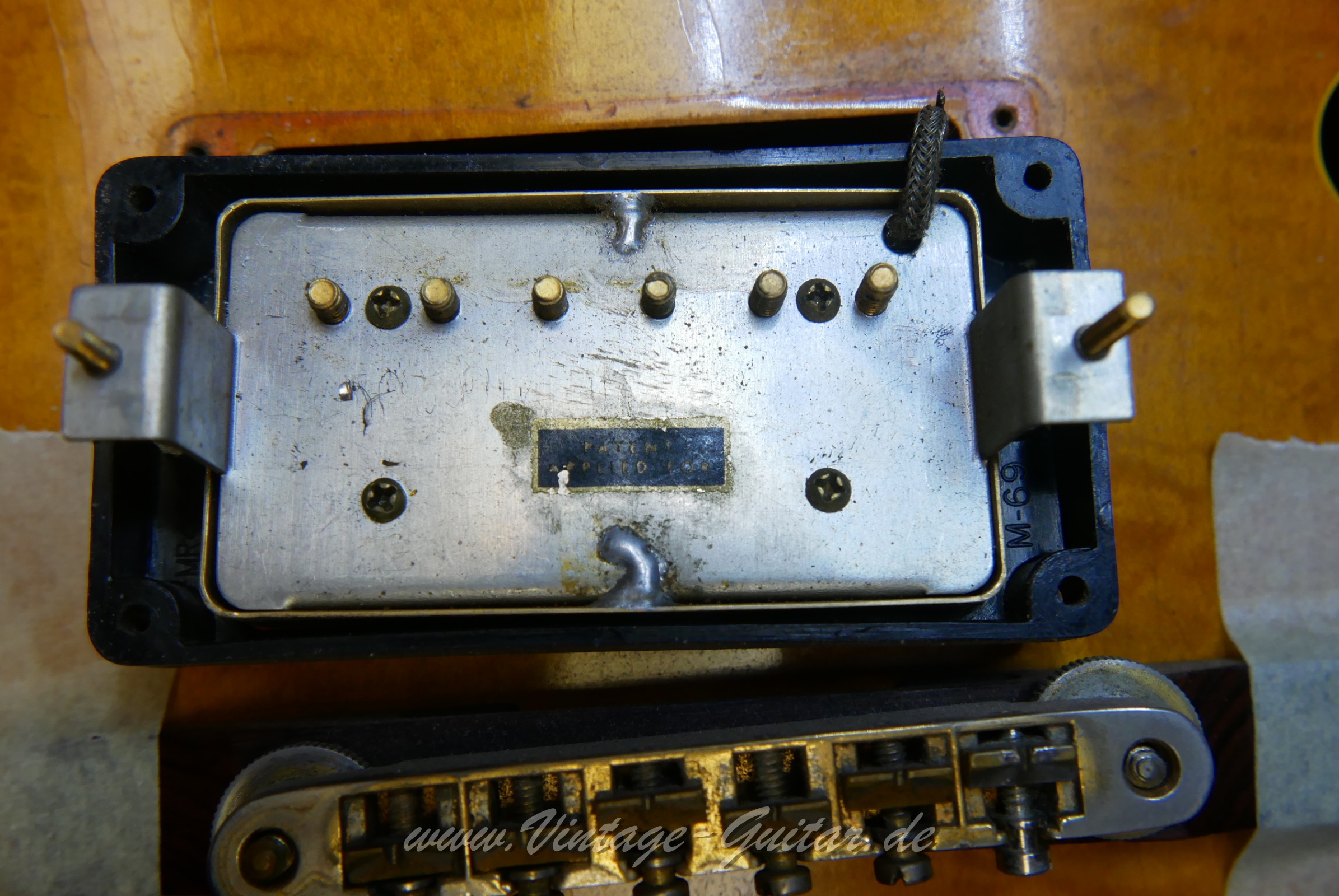 img/vintage/6074/Gibson_ES_350_T_PAF_sunburst_1960-016.jpg