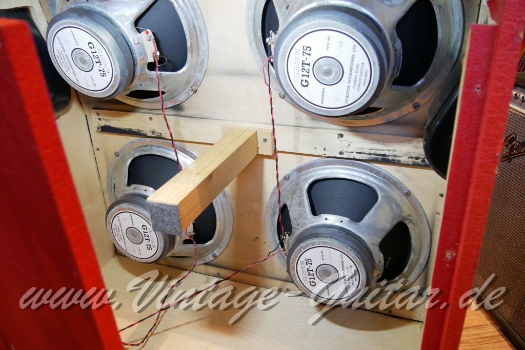 img/vintage/6089/Marshall_1960_A_JCM_800_Lead_red_1983-006.JPG
