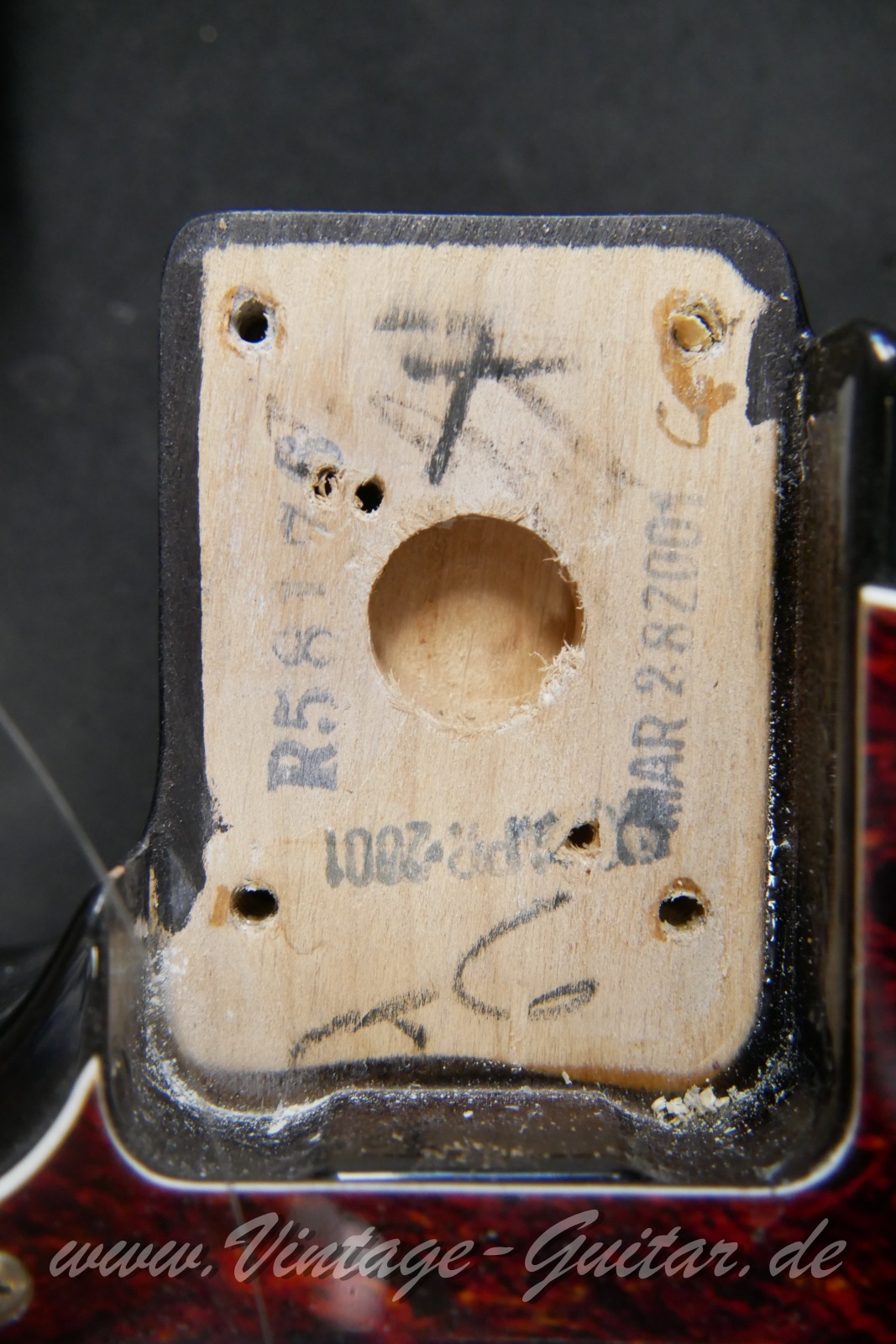 img/vintage/6090/Fender_Telecaster_lefthand_black_Japan_Mexico_2001-014.JPG