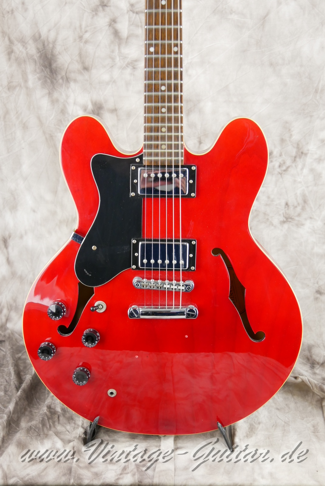 img/vintage/6091/Epiphone_Dot_ES_335_cherry_China_2004-007.JPG