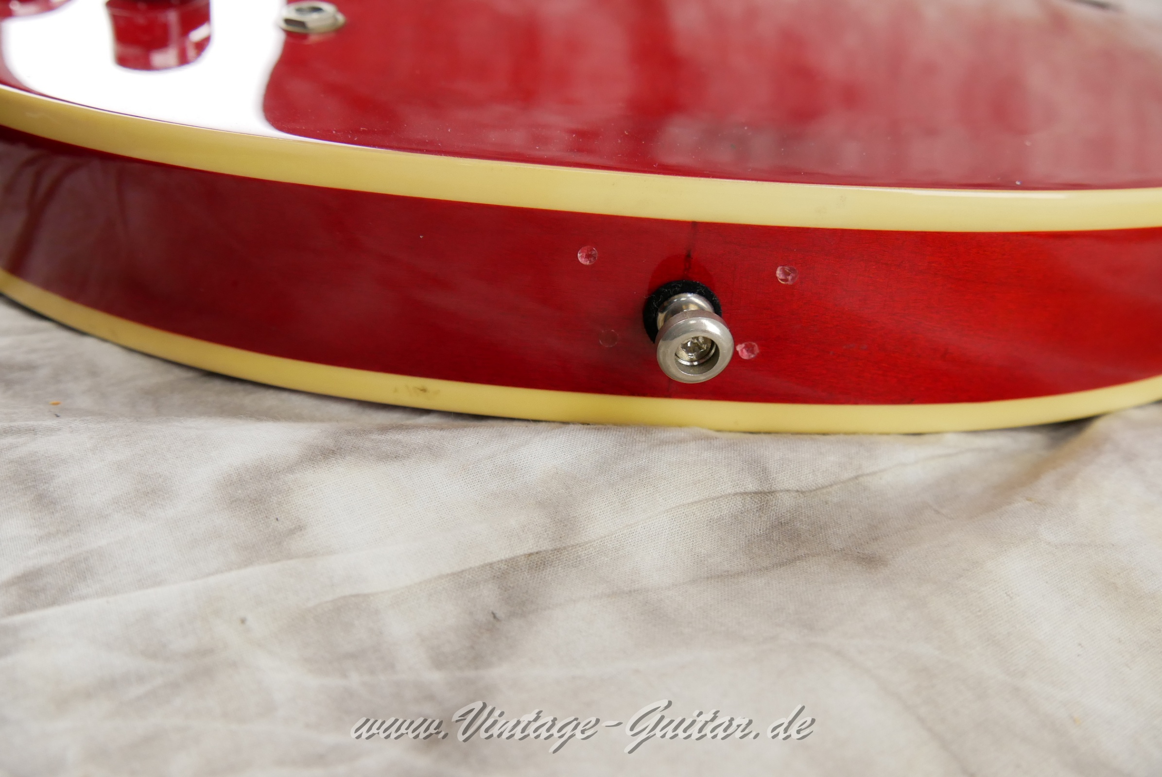 img/vintage/6091/Epiphone_Dot_ES_335_cherry_China_2004-013.JPG