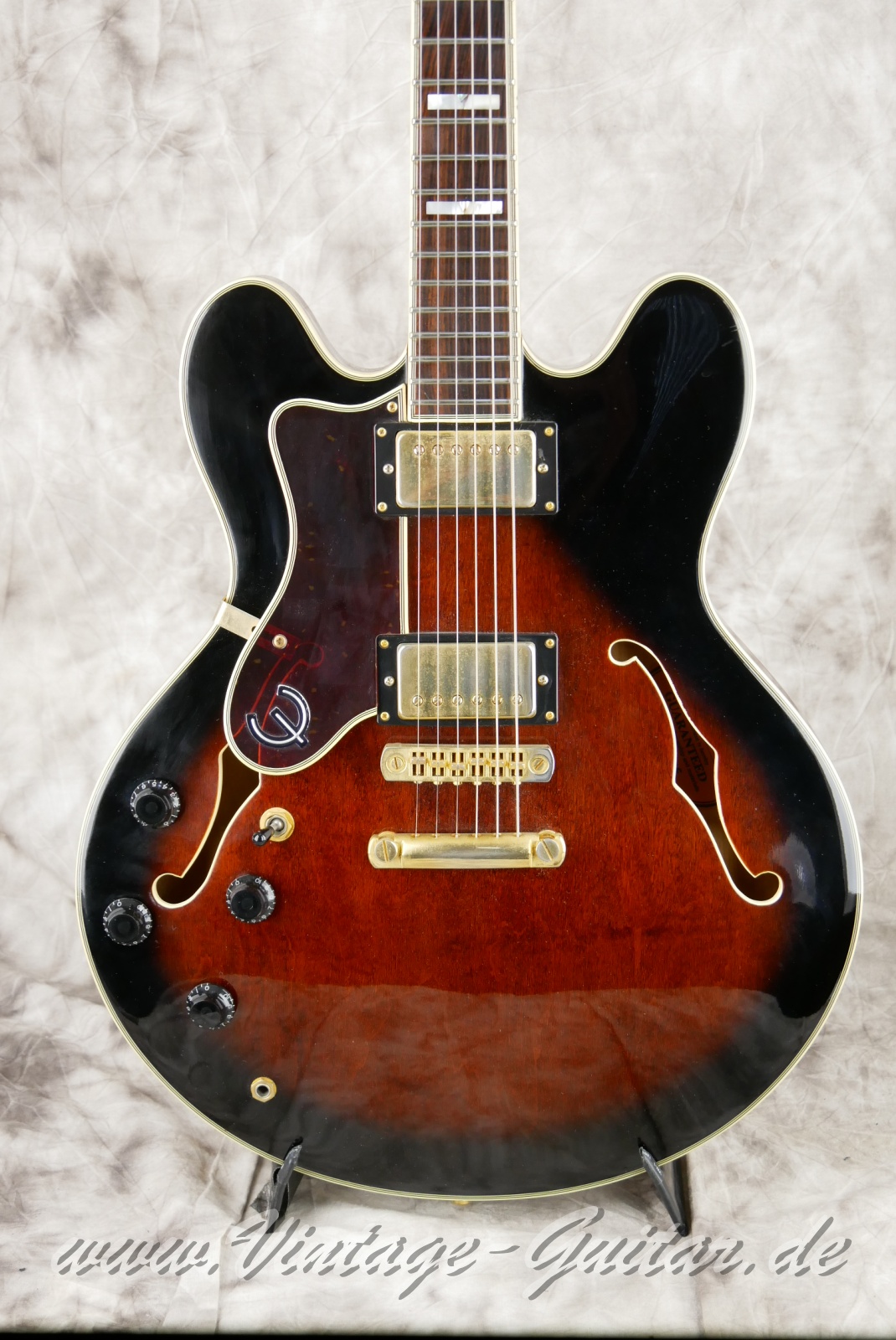 img/vintage/6092/Epiphone_Sheraton_lefthand_sunburst_Korea_1997-007.JPG