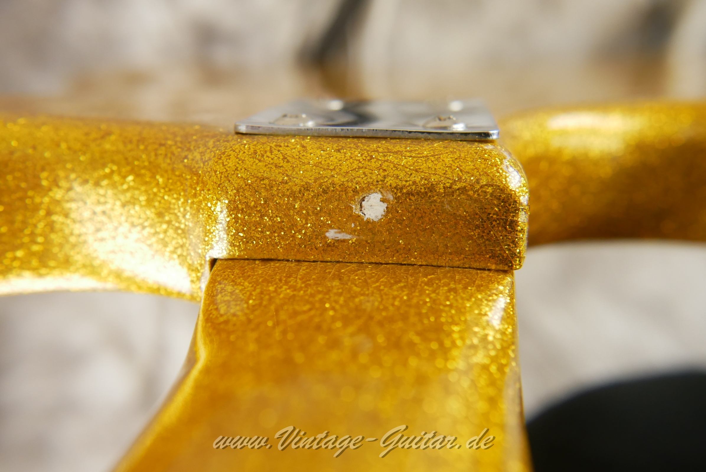 img/vintage/6093/Höfner_185_goldensparkle_refinish_1965_germany-013.JPG
