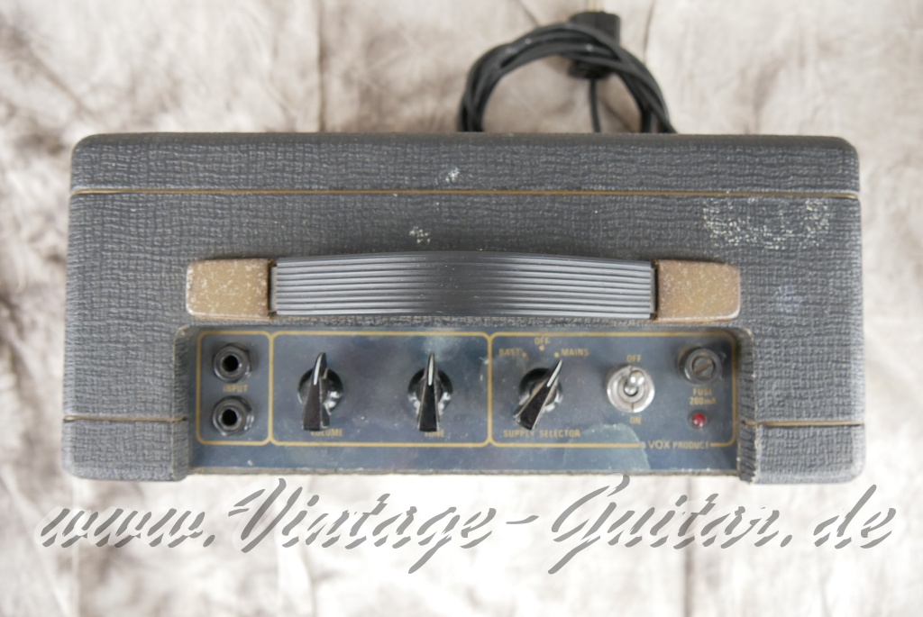 img/vintage/6095/Vox_Escort_battery_amp_1978-005.JPG