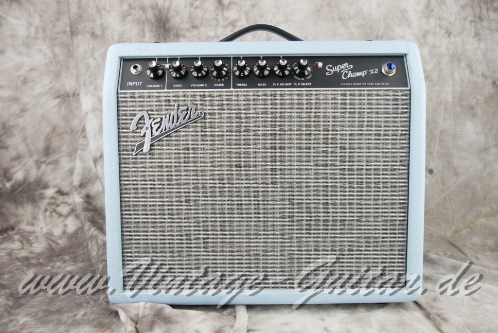 Fender_Super_Champ_X2_sonic_blue_Mexico_2016-001.JPG