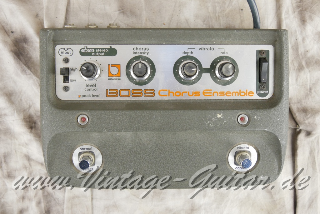 img/vintage/6099/Boss_CE1_Chorus_Ensemble_Japan_1982-001.JPG