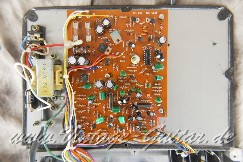 img/vintage/6099/Boss_CE1_Chorus_Ensemble_Japan_1982-007.JPG