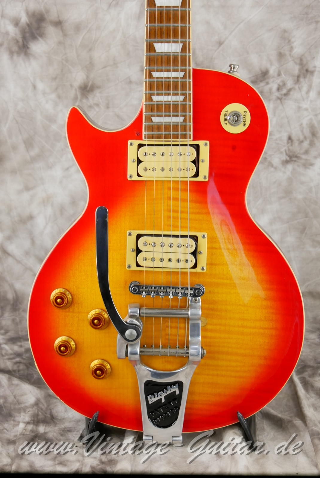 img/vintage/6103/Epiphone_Les_Paul_Std_lefthand_cherry_sunburst_Korea_1998-007.JPG