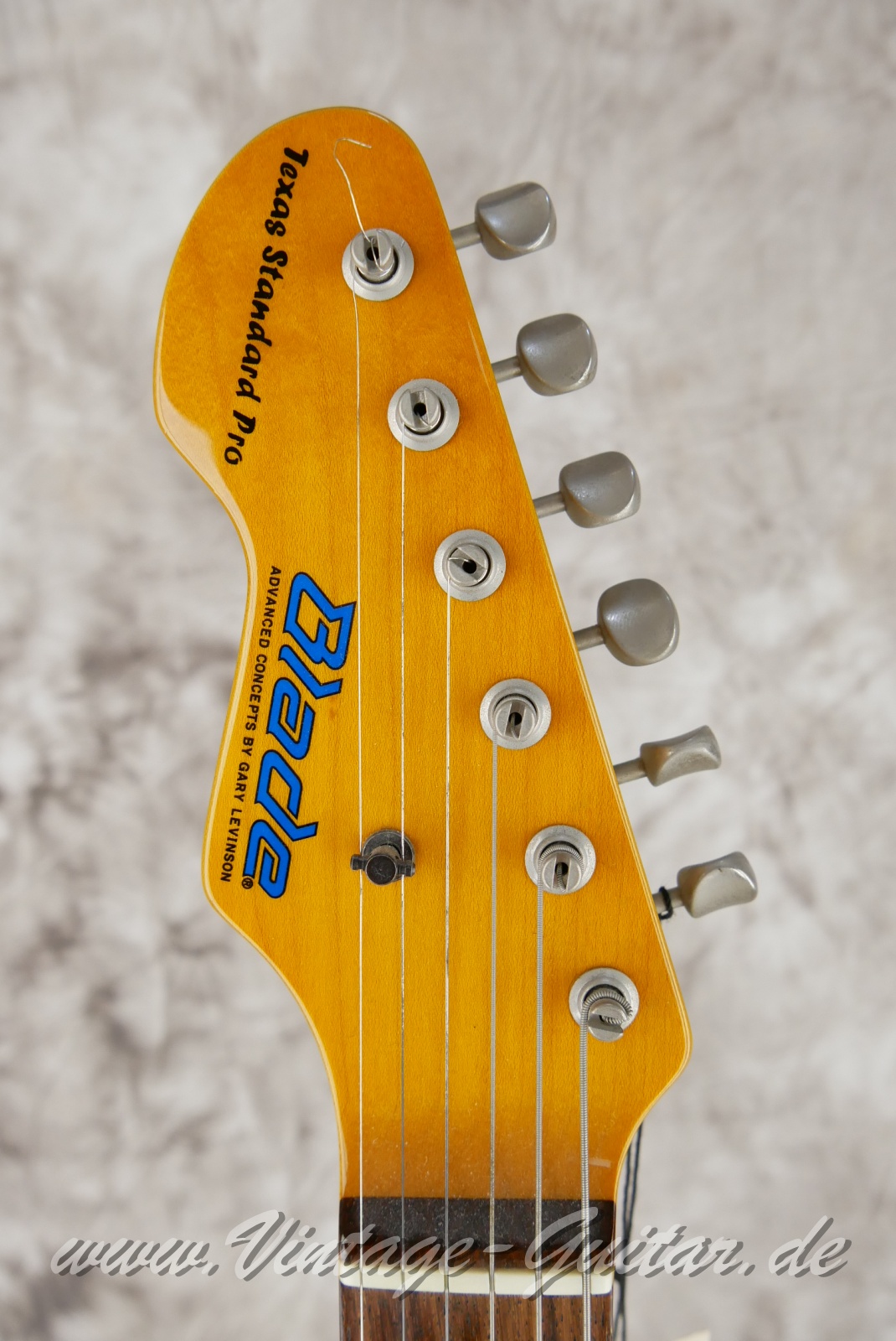 img/vintage/6104/Blade_TE_3RC_3TS_sunburst_Korea_2004-003.JPG