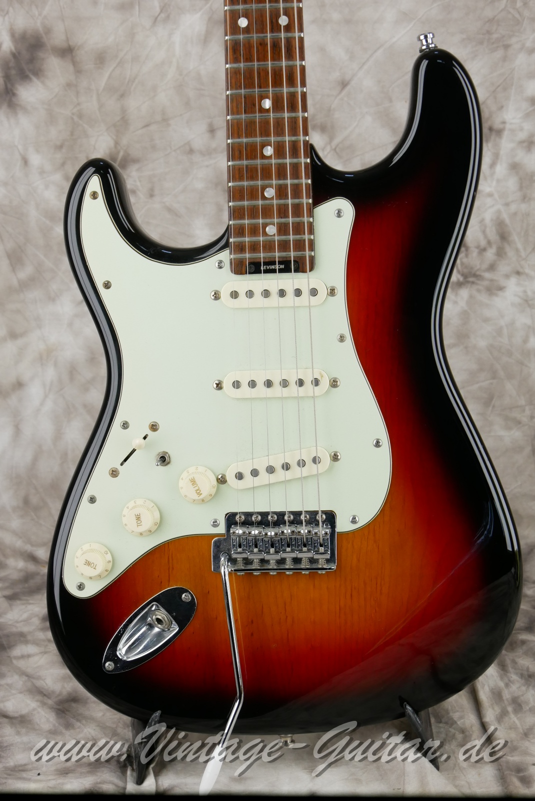 img/vintage/6104/Blade_TE_3RC_3TS_sunburst_Korea_2004-007.JPG
