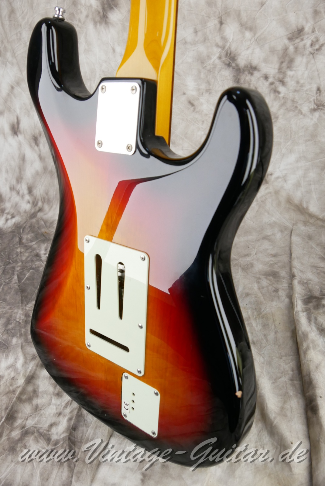 img/vintage/6104/Blade_TE_3RC_3TS_sunburst_Korea_2004-012.JPG