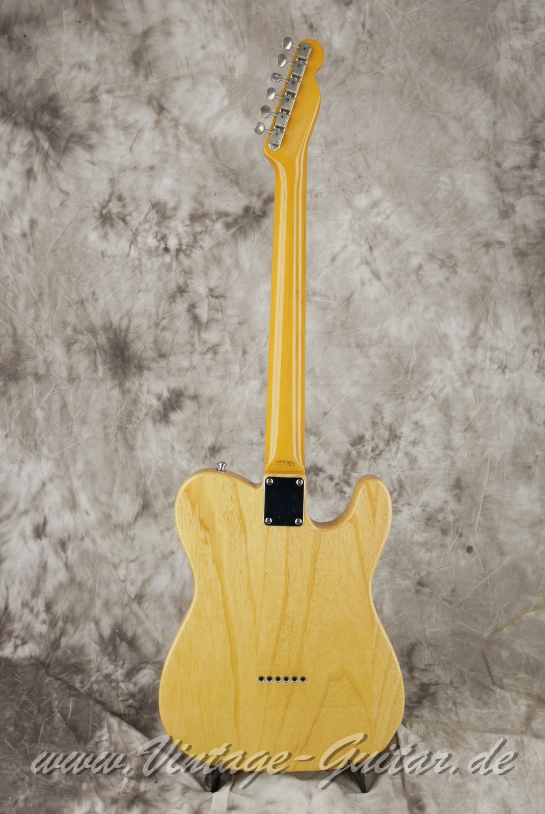 img/vintage/6105/Fender_Telecaster_lefthand_Japan_natural_2004-002.JPG