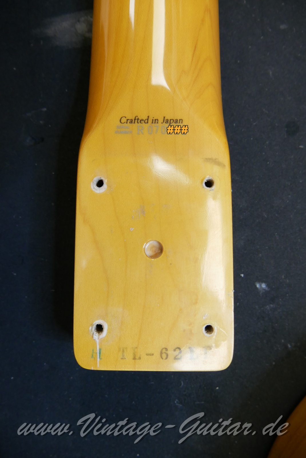 img/vintage/6105/Fender_Telecaster_lefthand_Japan_natural_2004-013.JPG