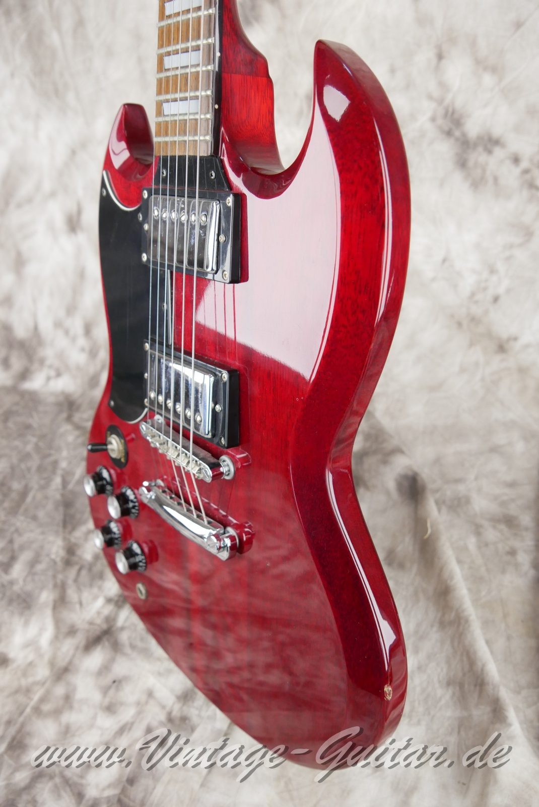 img/vintage/6107/Epiphone_SG_Std_lefthand_cherry_Korea_1998-010.JPG