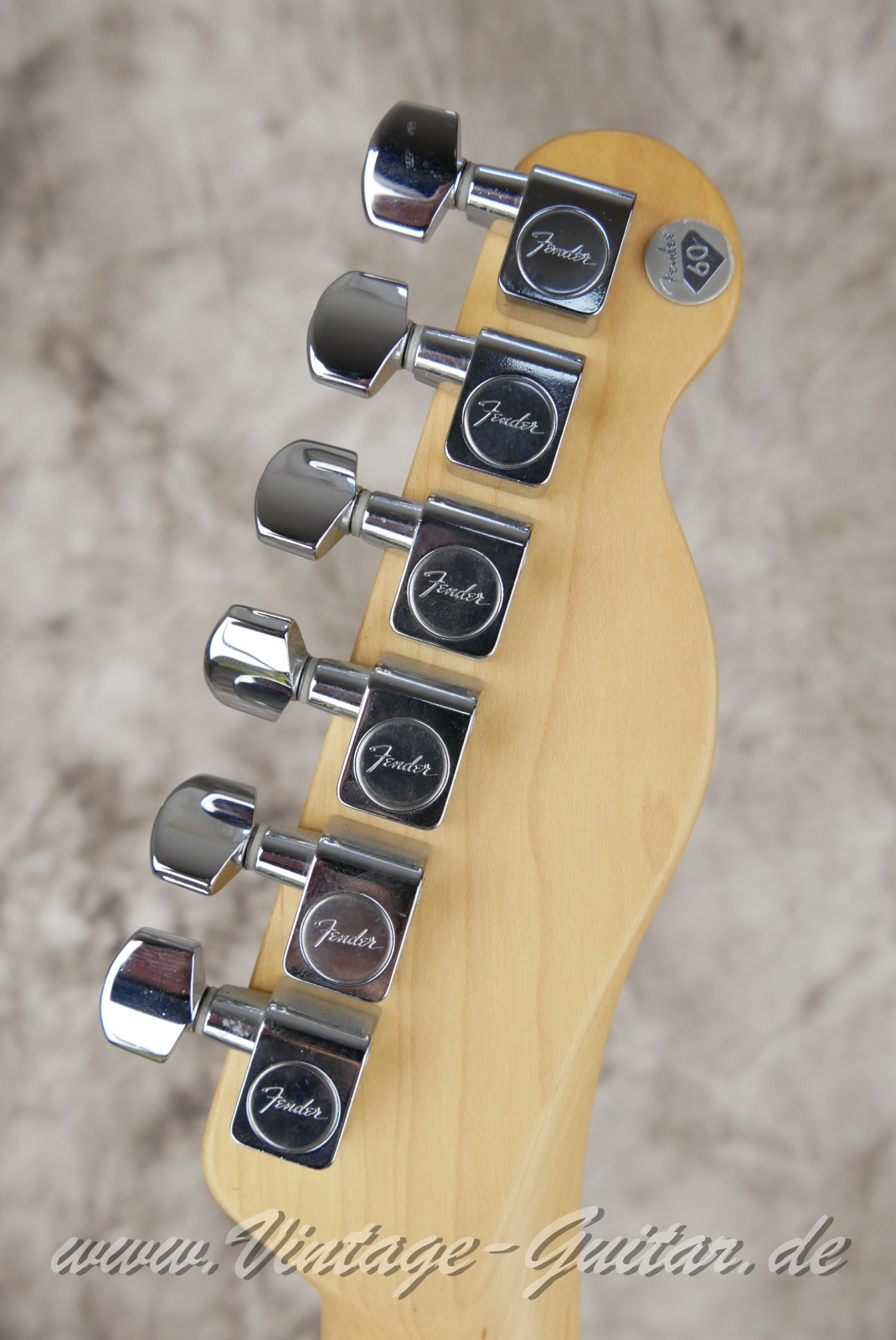 img/vintage/6111/Fender_Telecaster_lefthand_chrom_red_Mexico_2006-004.JPG
