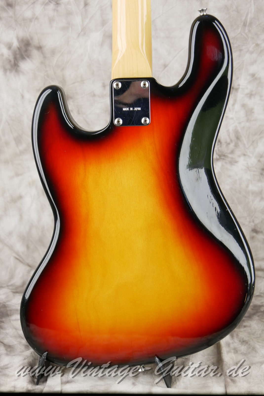 img/vintage/6112/Tacoma_Electric_Bass_Jazz_Bass_sunburst_Japan_1975-008.JPG
