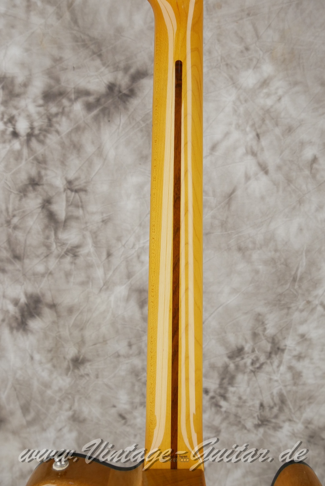 img/vintage/6121/Fender_Telecaster_bound_body_Japan_natural_2004-006.JPG