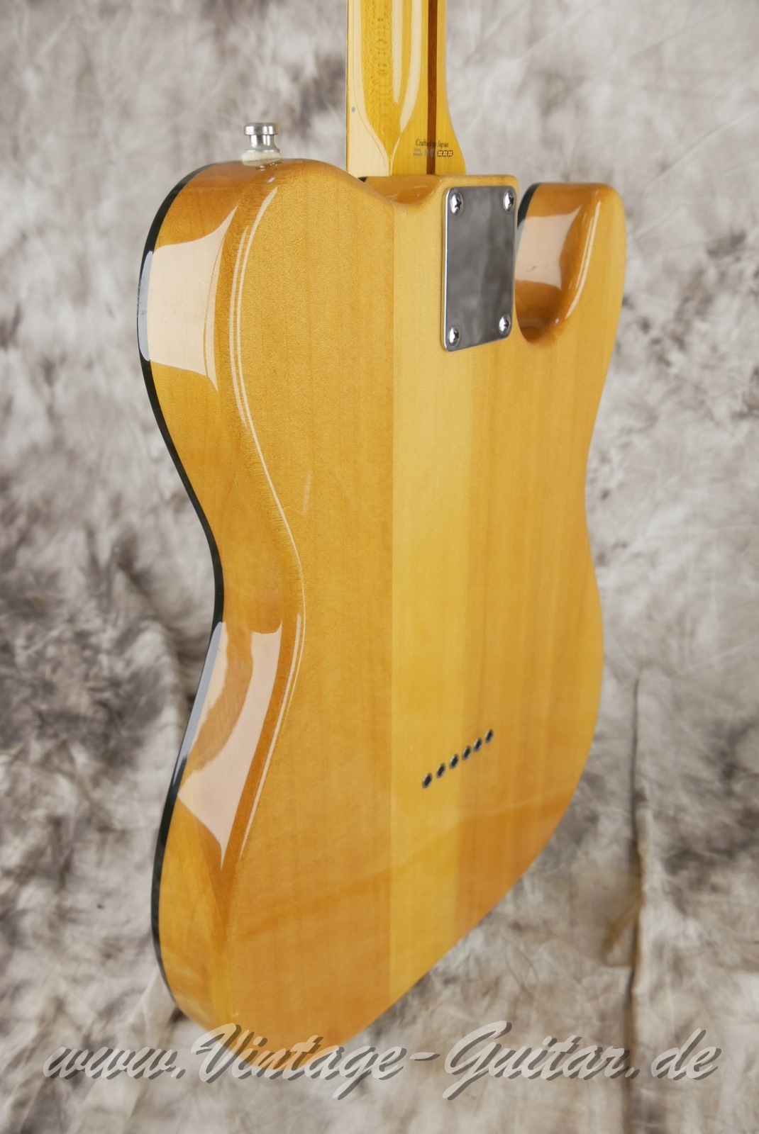img/vintage/6121/Fender_Telecaster_bound_body_Japan_natural_2004-011.JPG