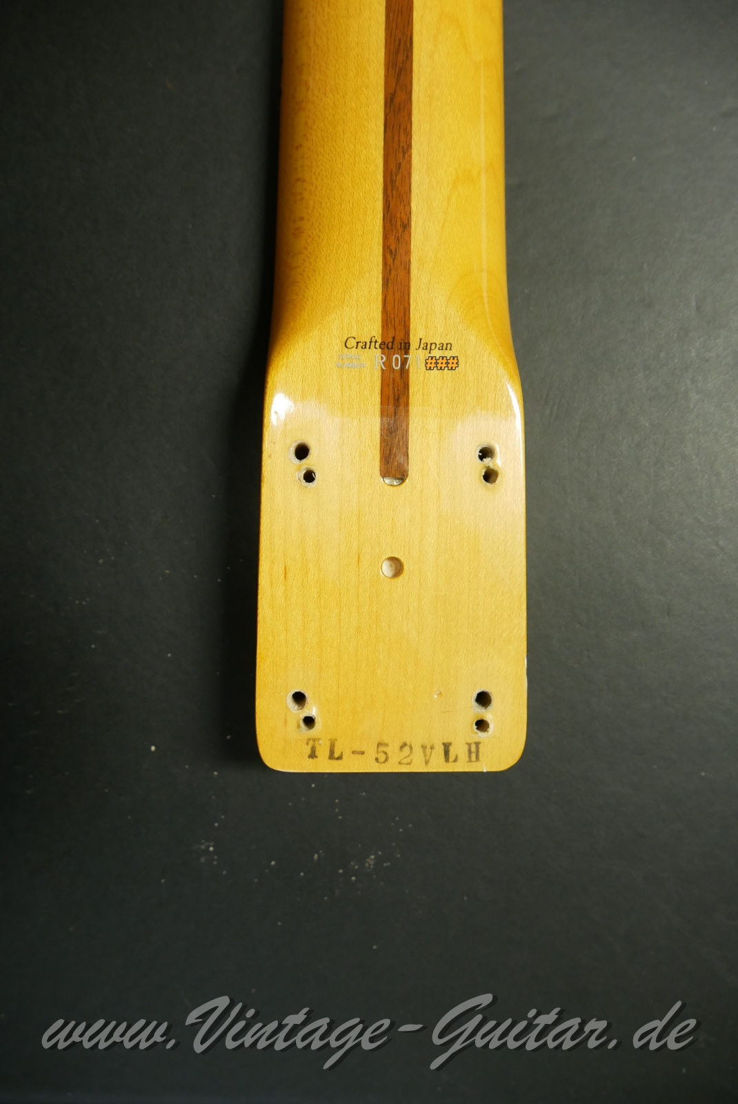 img/vintage/6121/Fender_Telecaster_bound_body_Japan_natural_2004-013.JPG