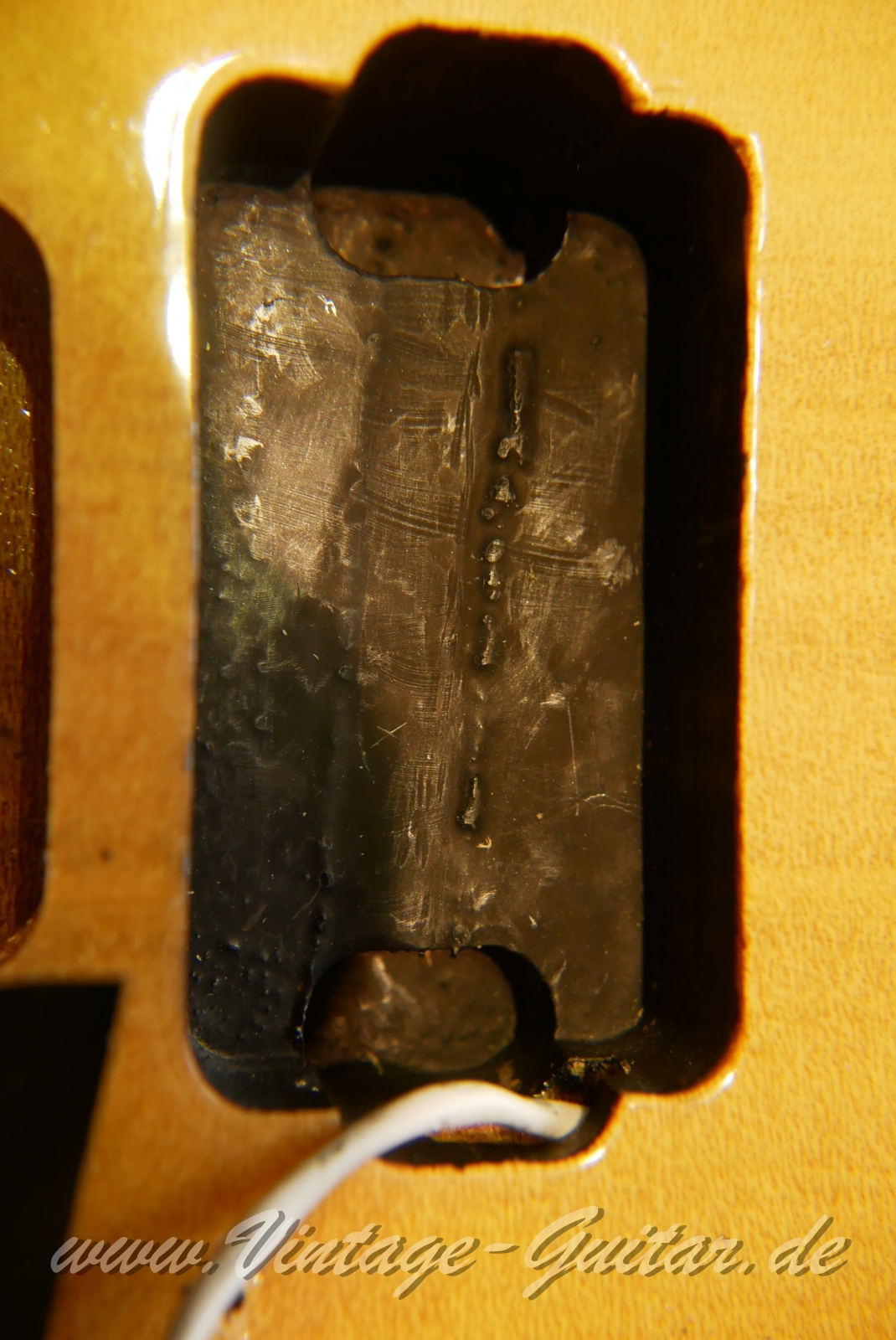 img/vintage/6121/Fender_Telecaster_bound_body_Japan_natural_2004-017.JPG