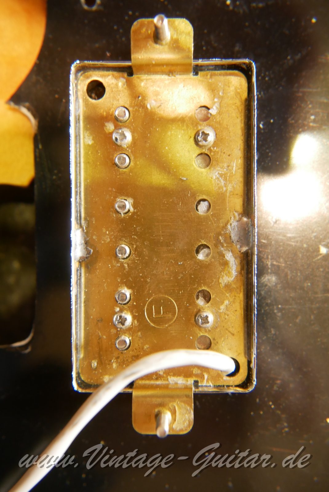 img/vintage/6121/Fender_Telecaster_bound_body_Japan_natural_2004-018.JPG