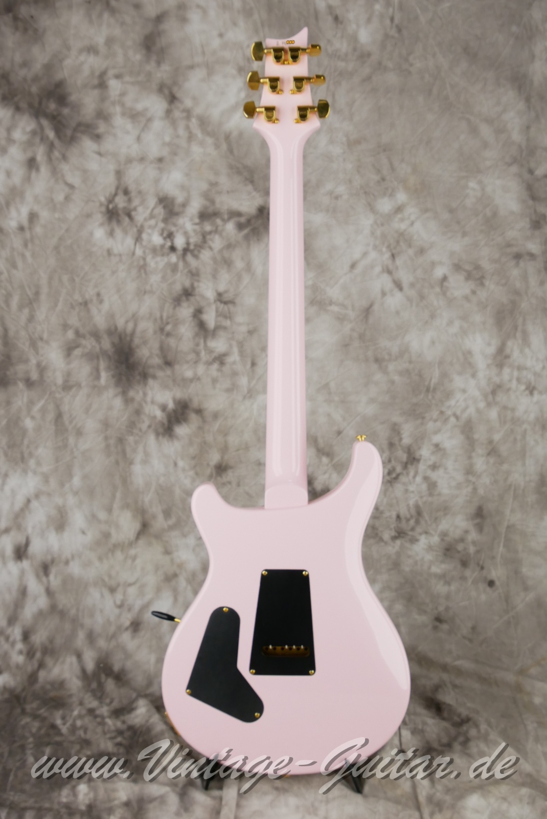 img/vintage/6125/PRS_Custom_24_Bonnie_Pink_USA_1992-002.JPG
