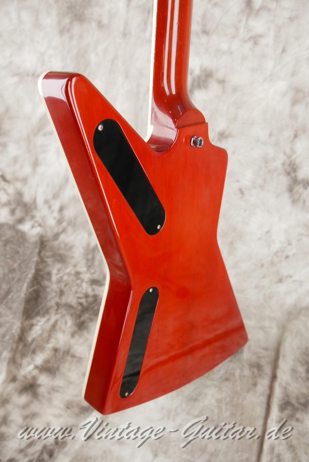img/vintage/6134/Gibson_Explorer_Pro_USA_trans_amber_2002-011.JPG
