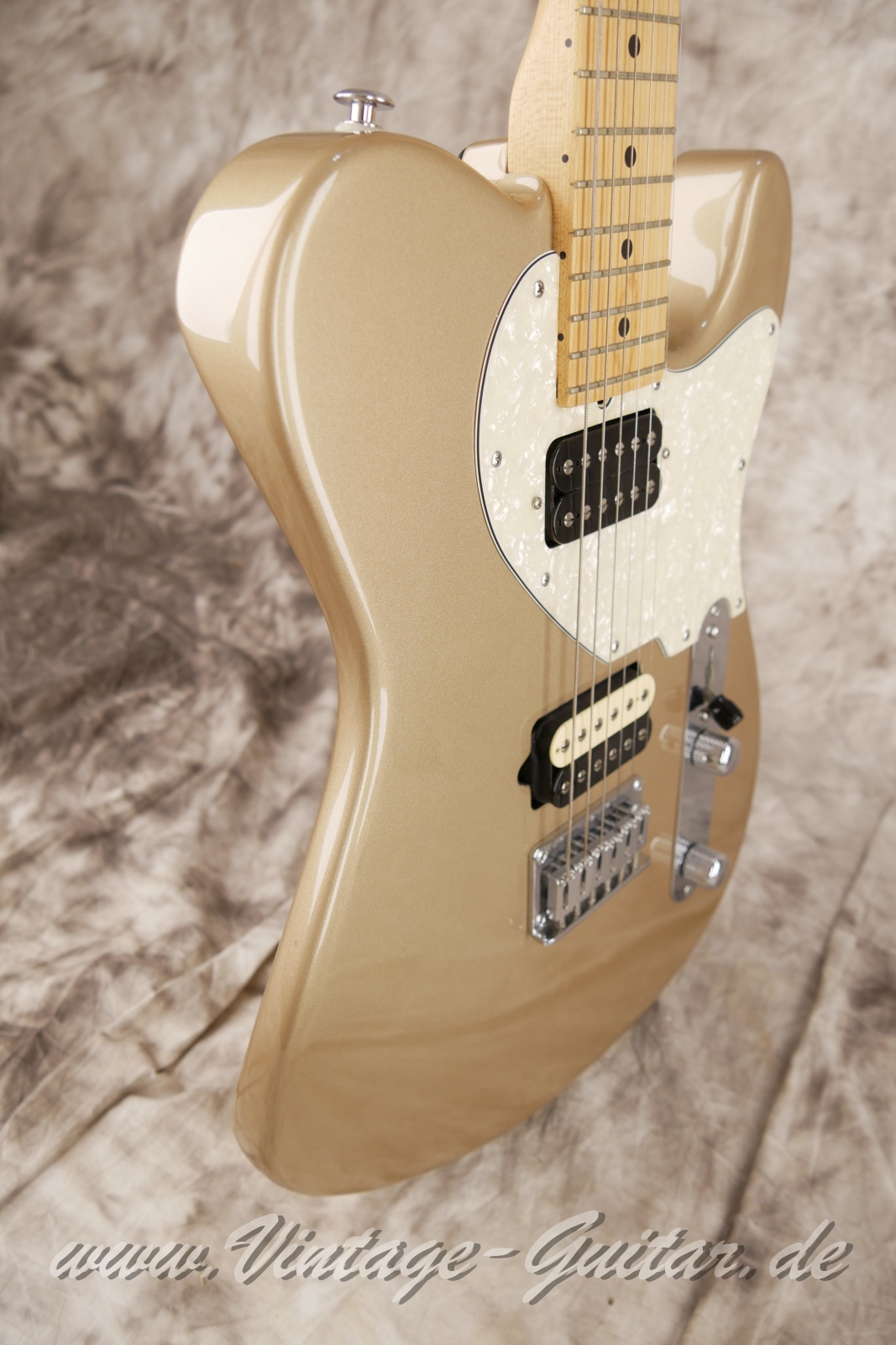 img/vintage/6147/Suhr_Classic_T_HH_shoreline_gold_USA_2007-009.JPG