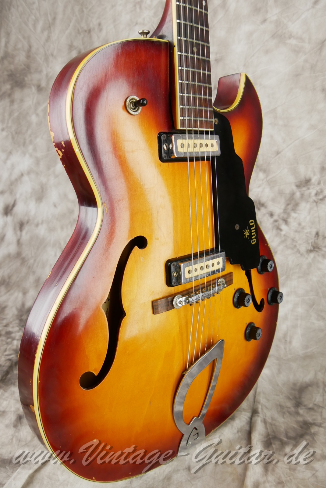 Guild-T100-Slim-Jim-1966-008.JPG