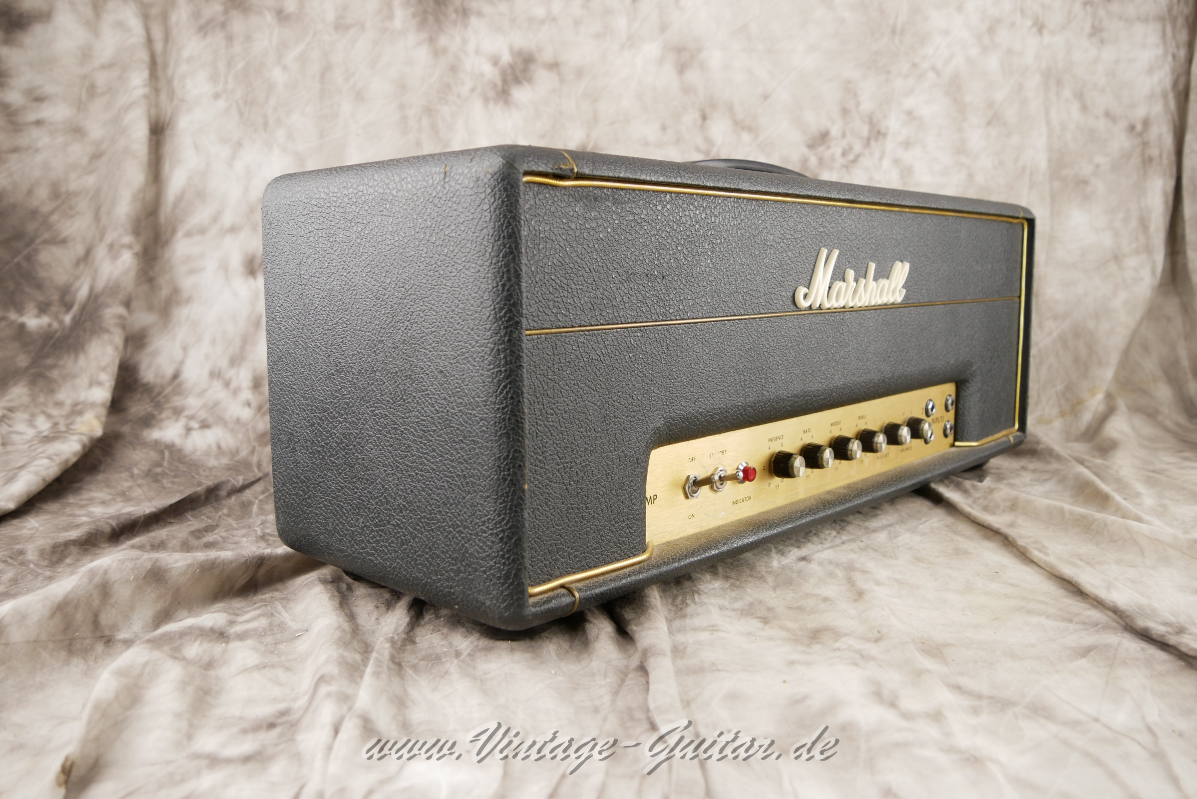 img/vintage/6172/marshall_1986_smallbox_1971_black_UK-003.JPG