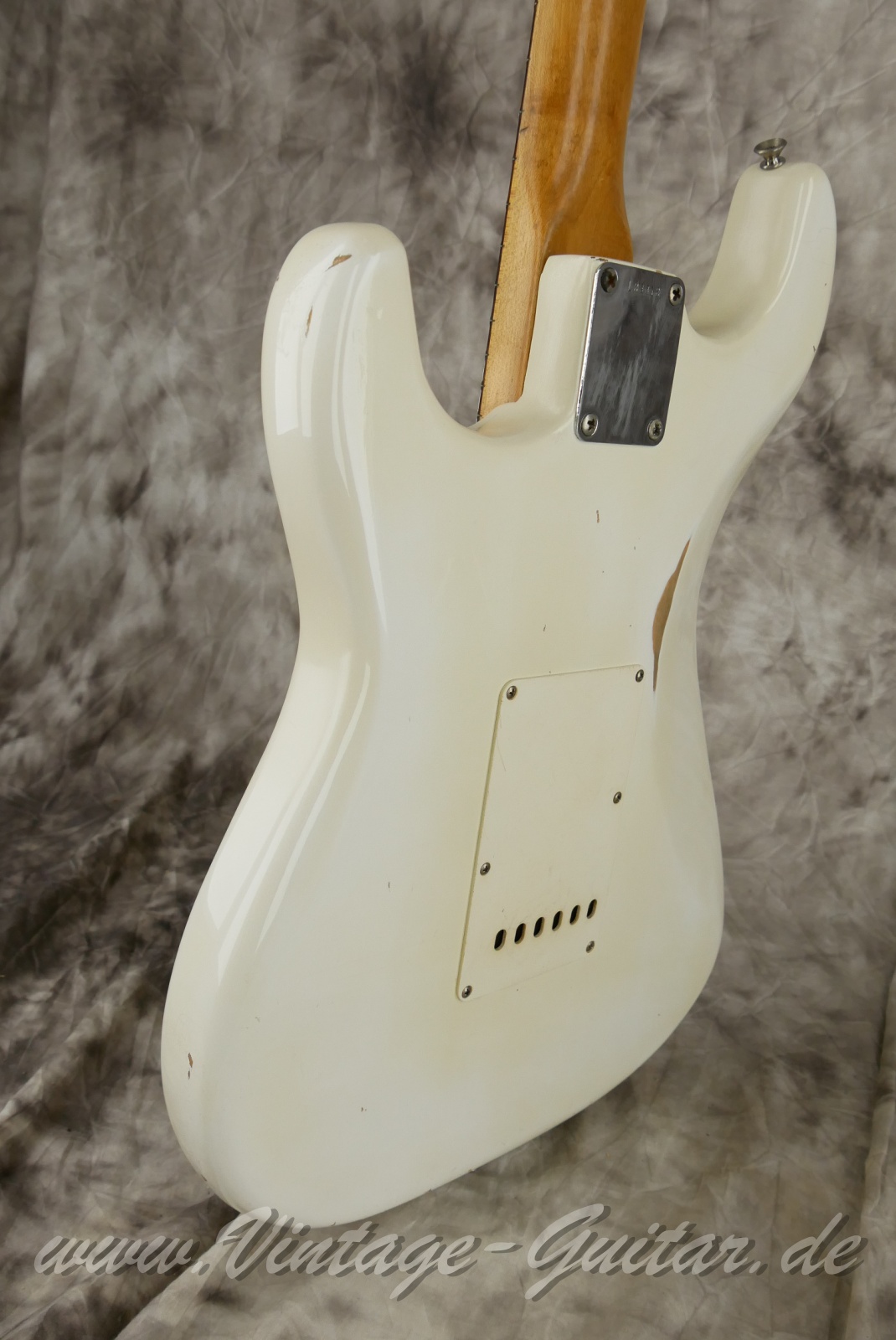 Fender-Stratocaster-1965-olympic-white-011.JPG