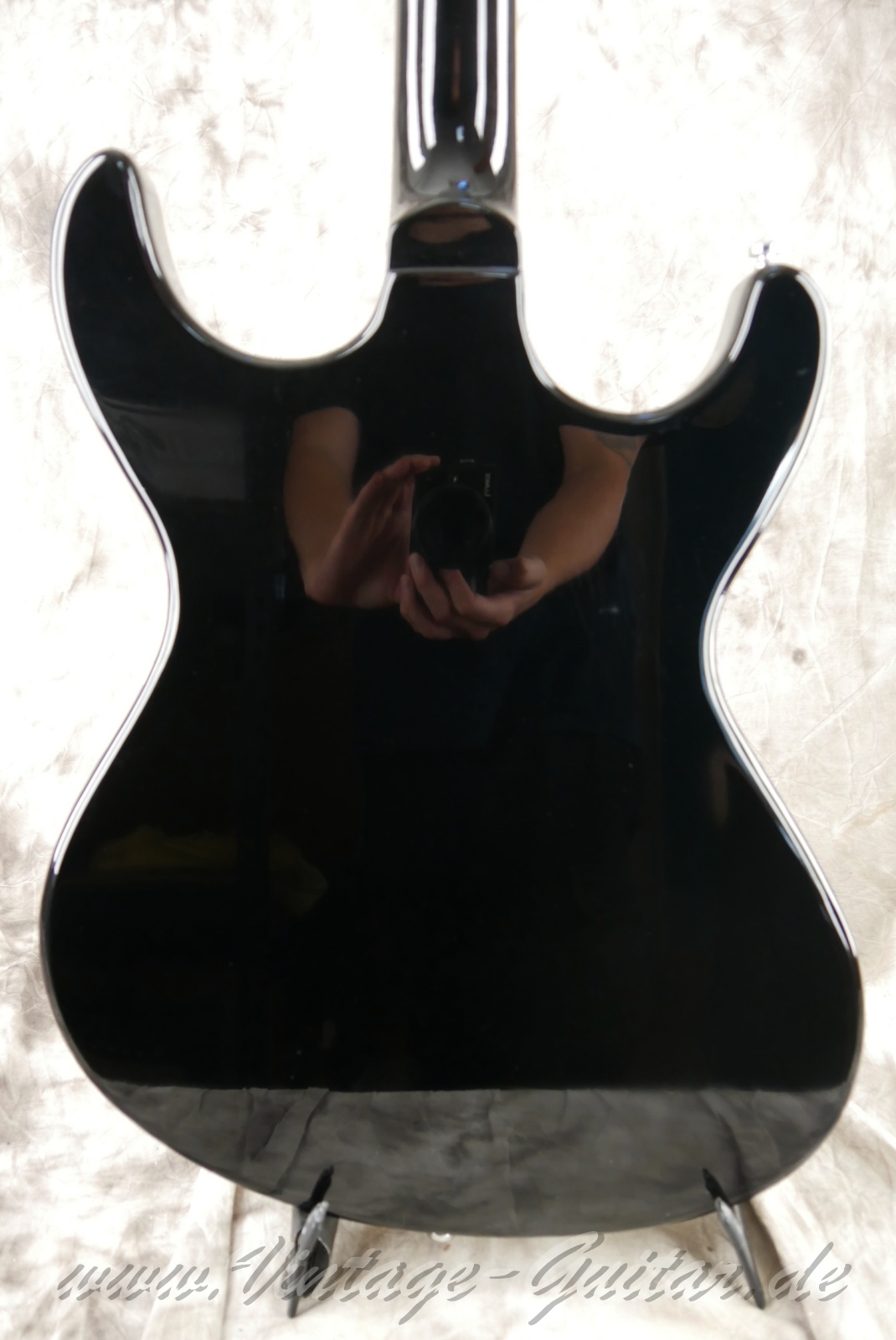 img/vintage/6181/eastwood_baritone_sidejackdlx_2020_black_korea-08.jpg