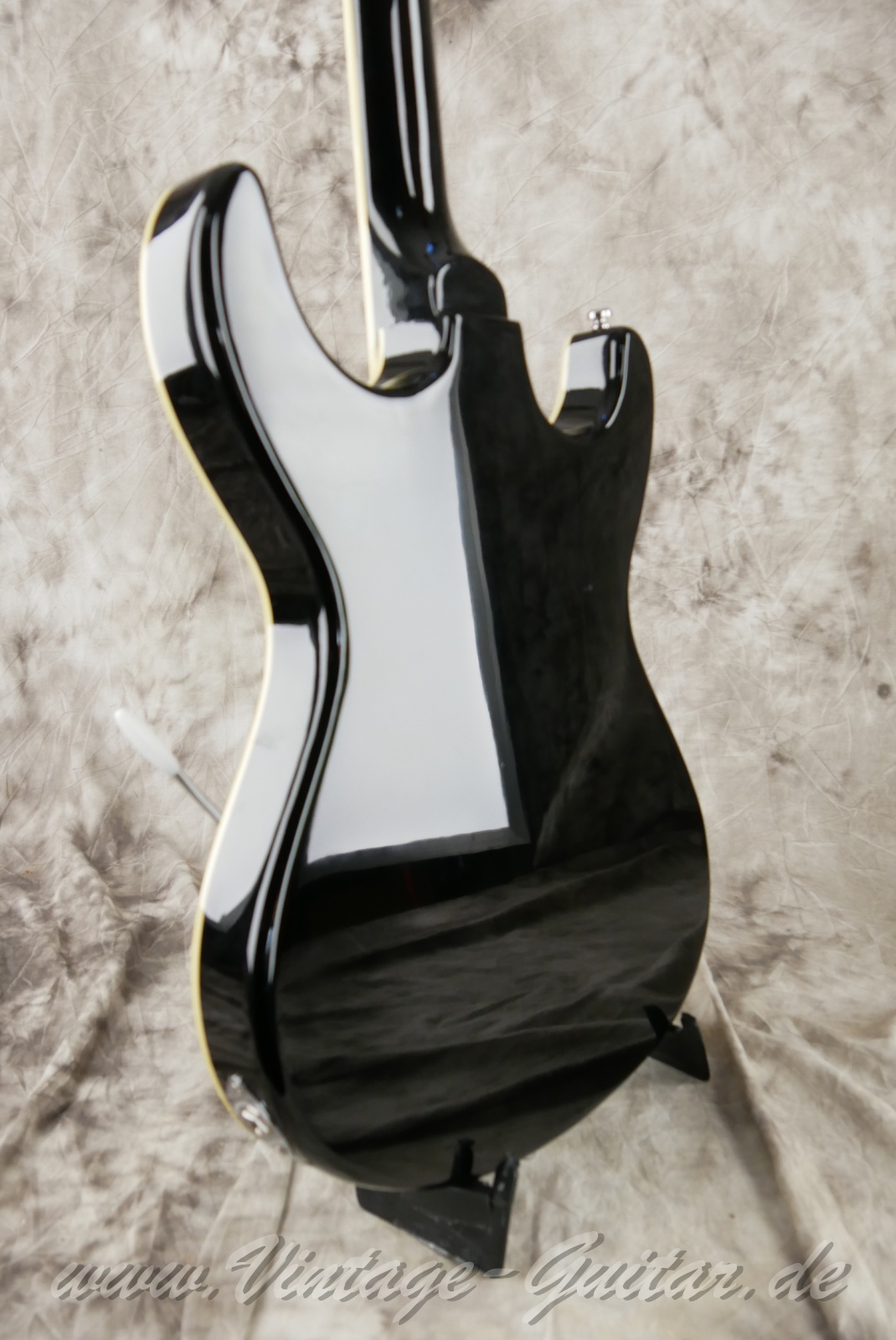 img/vintage/6181/eastwood_baritone_sidejackdlx_2020_black_korea-11.jpg