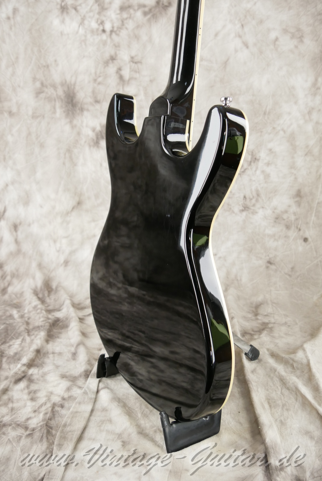 img/vintage/6181/eastwood_baritone_sidejackdlx_2020_black_korea-12.jpg
