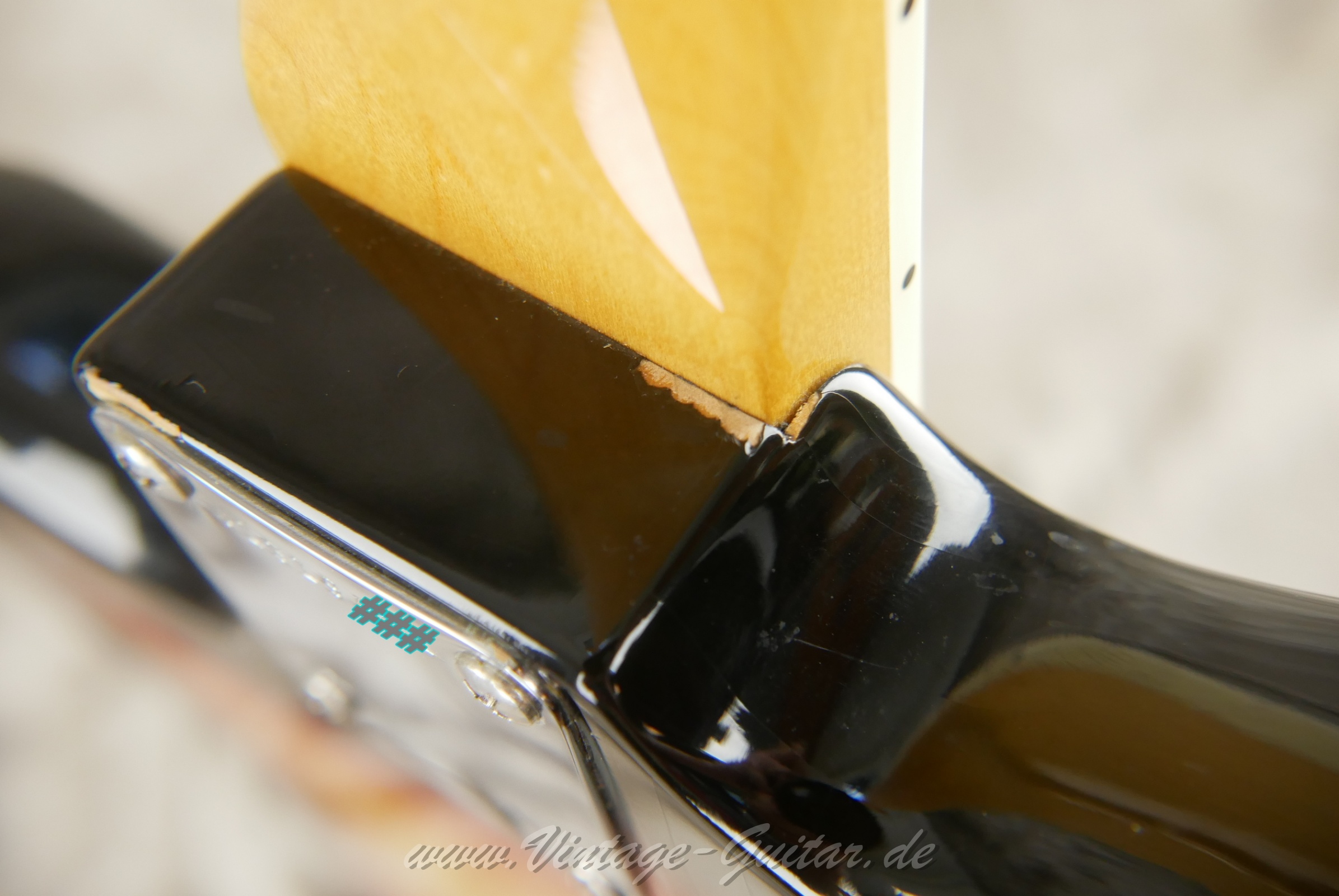img/vintage/6190/fender_jazzmaster_american_vintage_65_2014_sunburst_USA-14.jpg