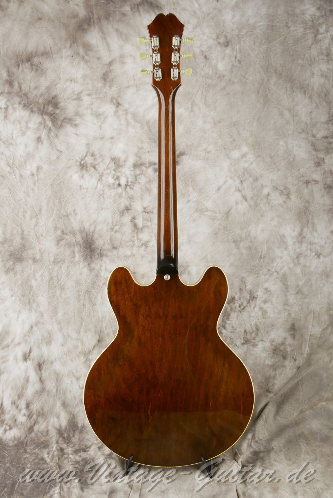 Epiphone-Riviera-E360T-1967-sunburst-02.jpg