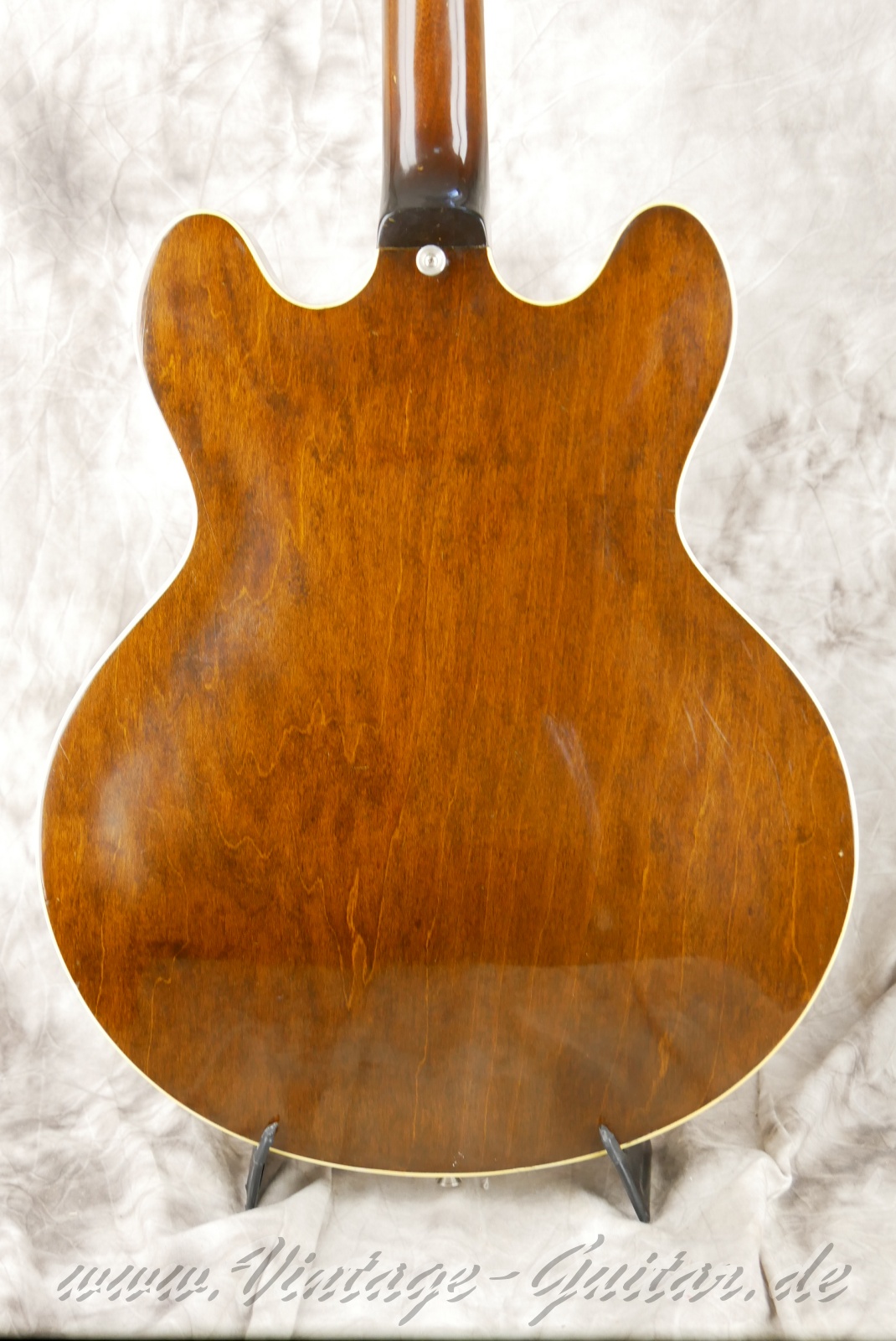 Epiphone-Riviera-E360T-1967-sunburst-08.jpg