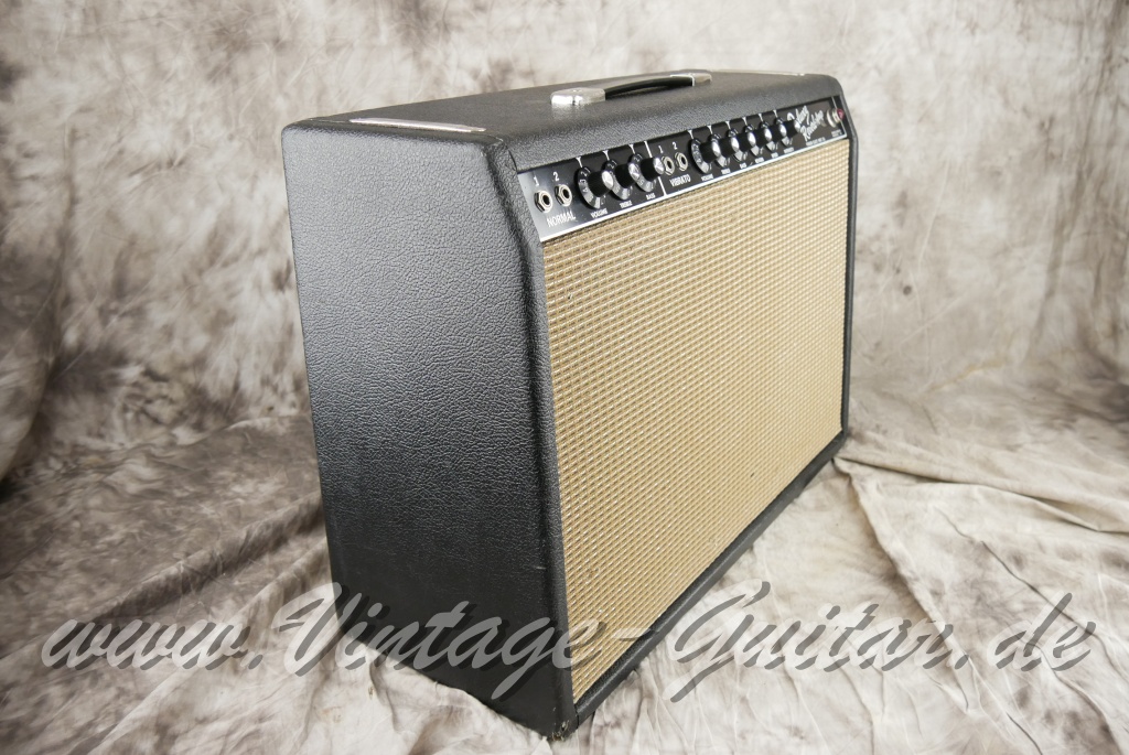 Fender_Deluxe_Reverb_blackface_USA_1964-007.JPG