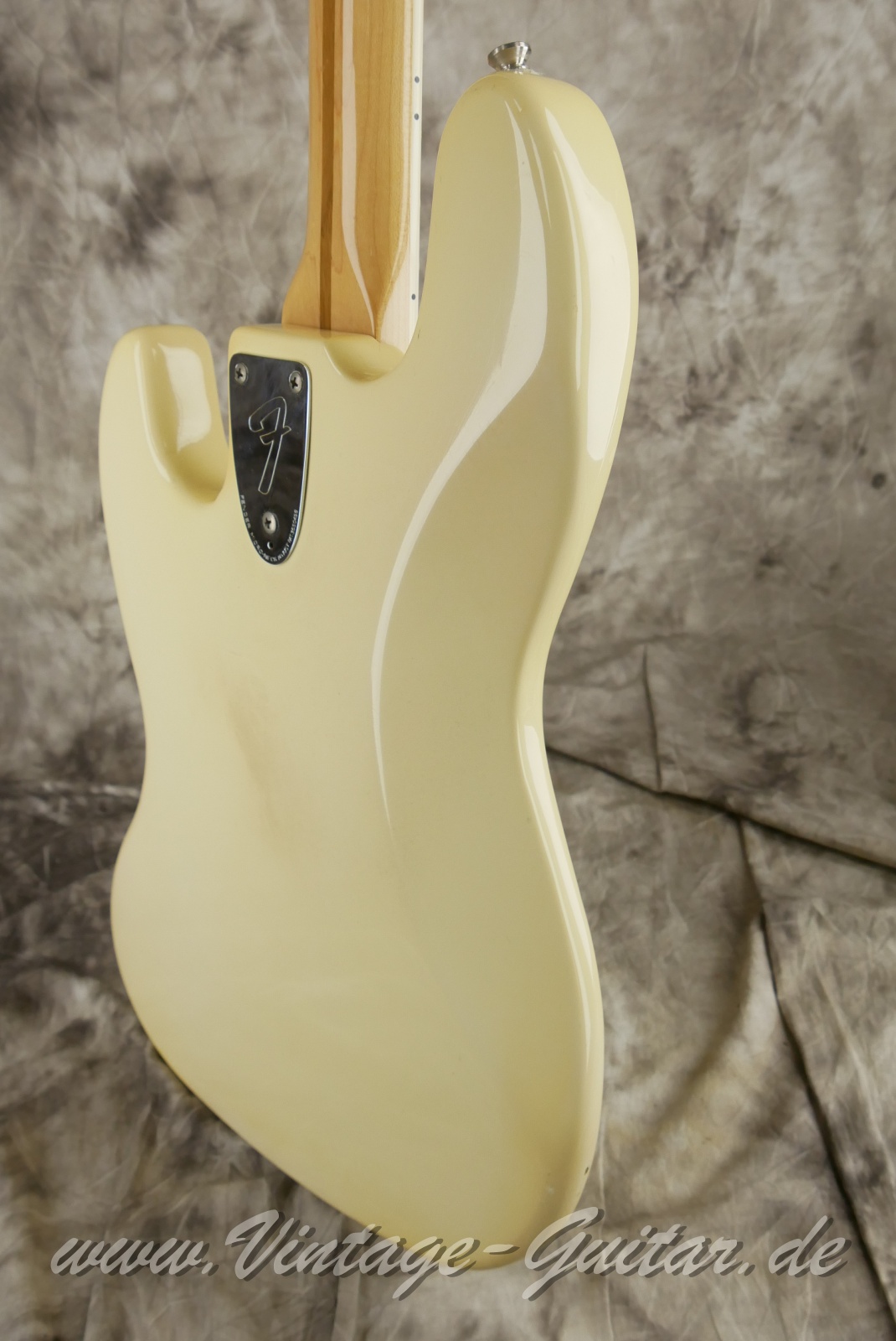 img/vintage/6209/Fender_Jazz_Bass_olympic_white_USA_1980-012.JPG