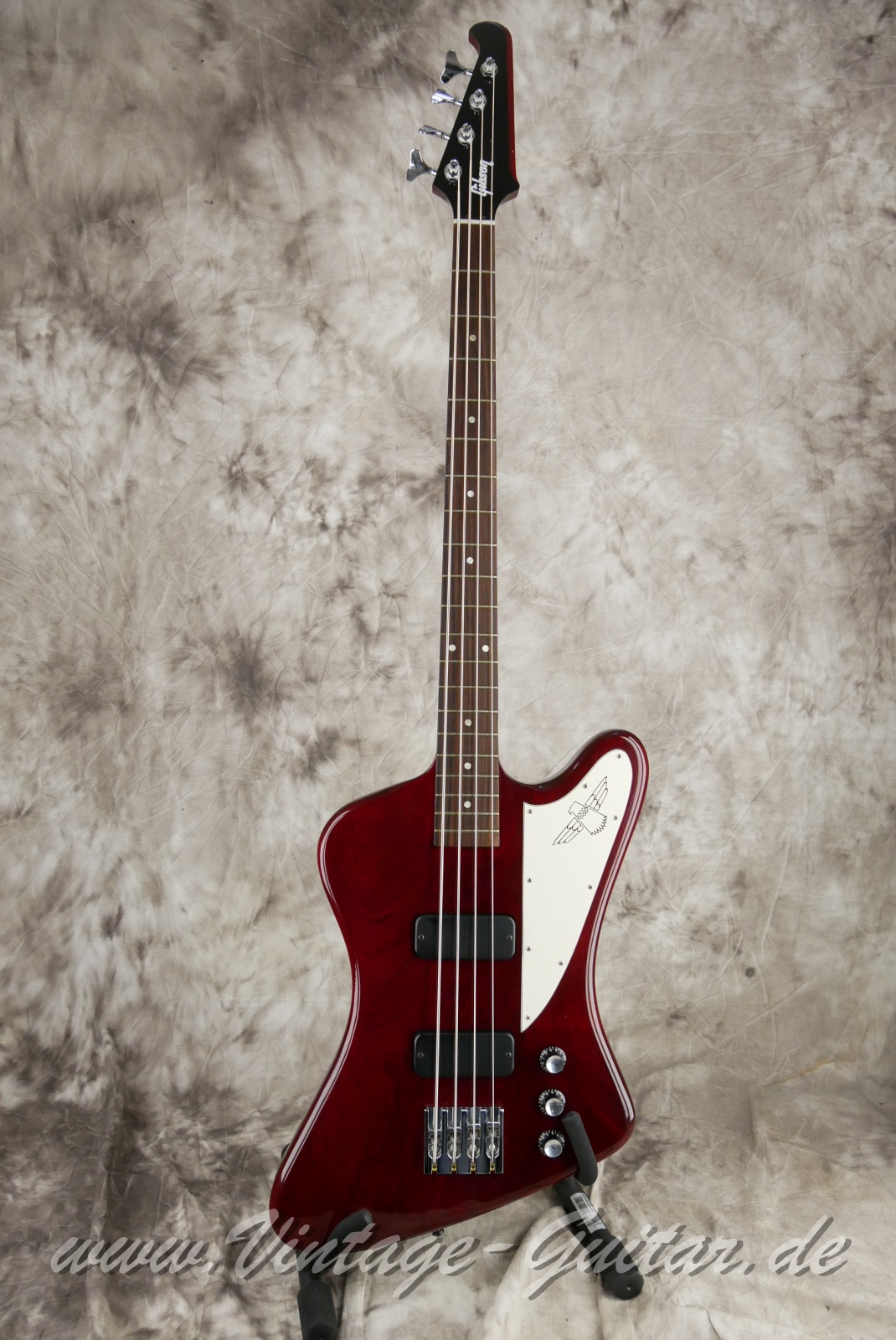 Gibson_Thunderbird_Bass_cherry_USA_2005-001.JPG