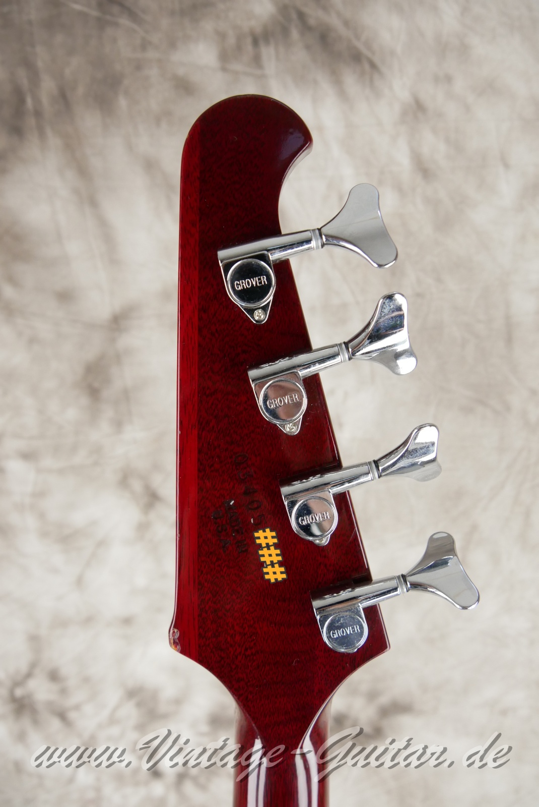img/vintage/6212/Gibson_Thunderbird_Bass_cherry_USA_2005-004.JPG