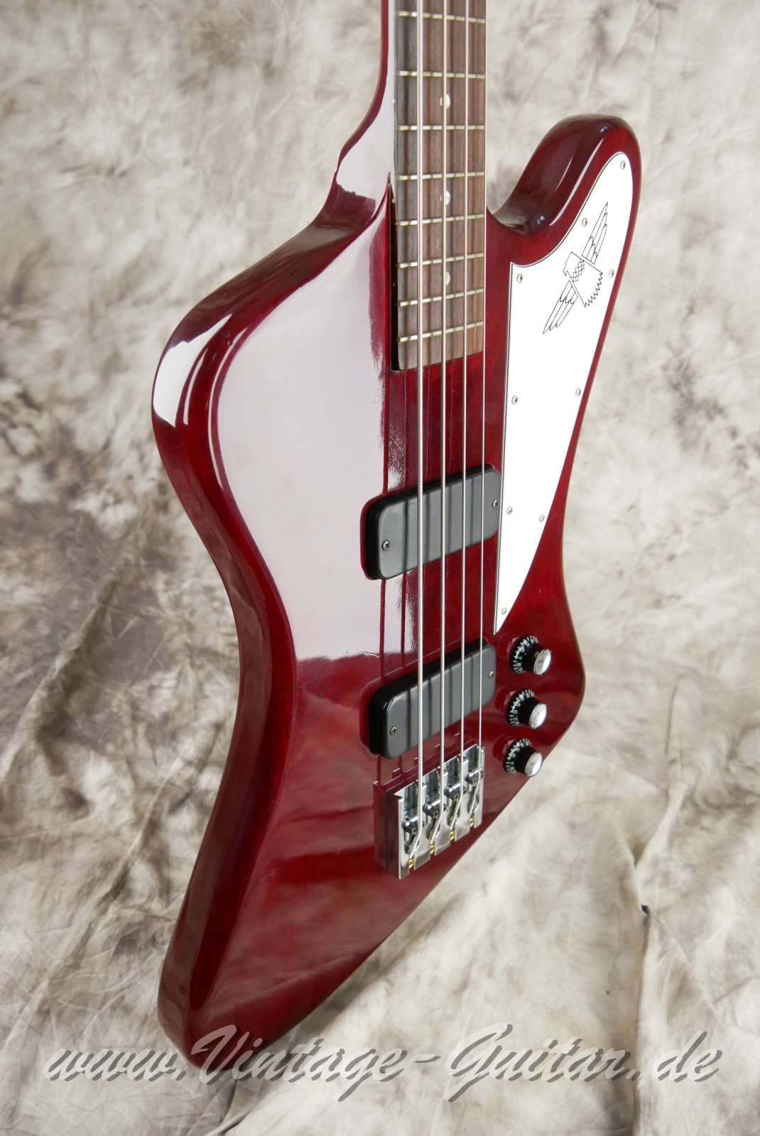 img/vintage/6212/Gibson_Thunderbird_Bass_cherry_USA_2005-009.JPG
