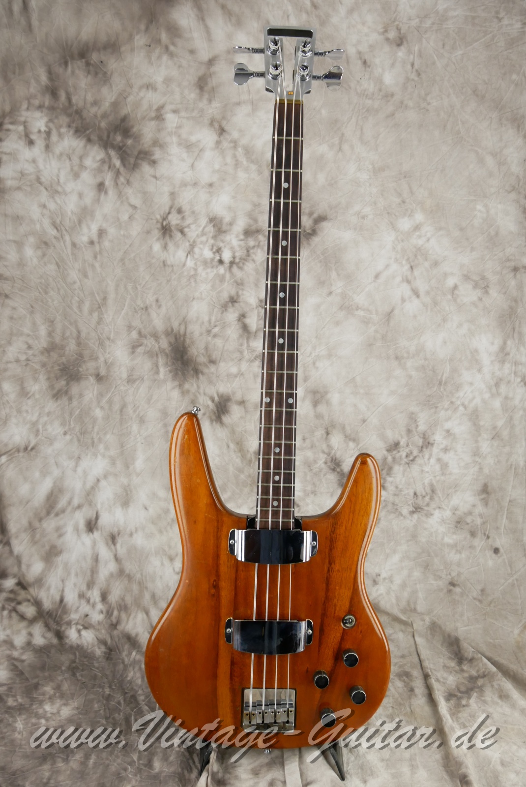 img/vintage/6213/Travis_Bean_TB_2000_Bass_Koa_USA_1979-001.JPG