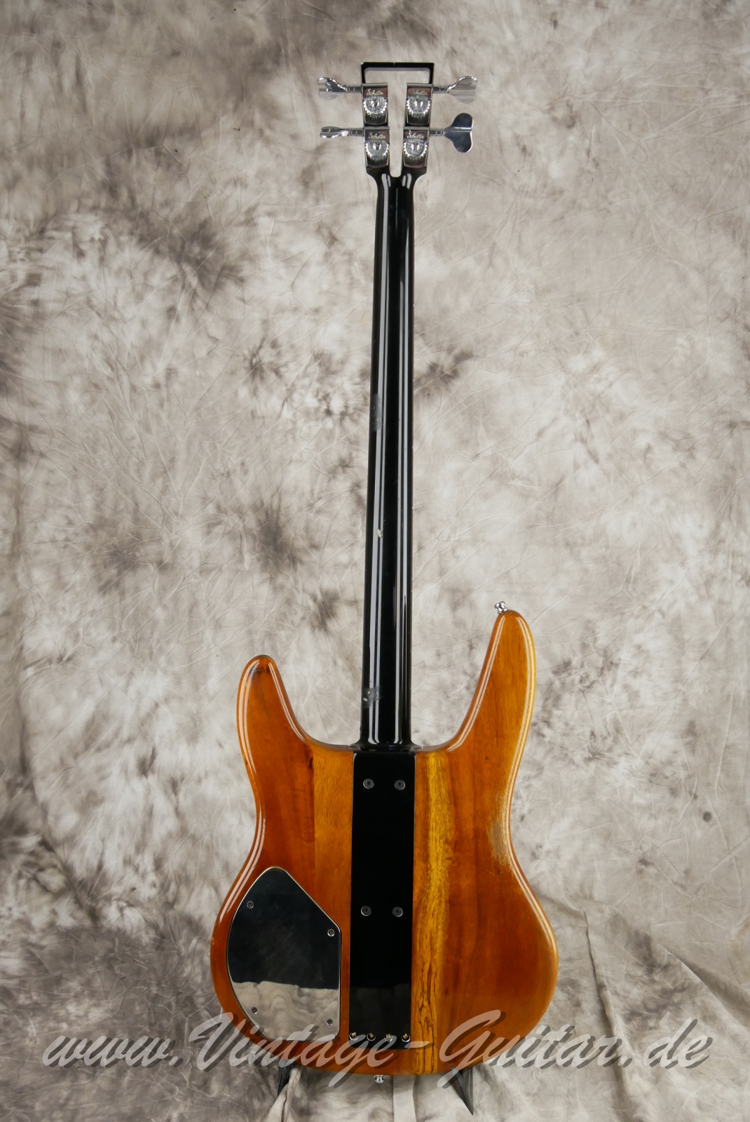 img/vintage/6213/Travis_Bean_TB_2000_Bass_Koa_USA_1979-002.JPG