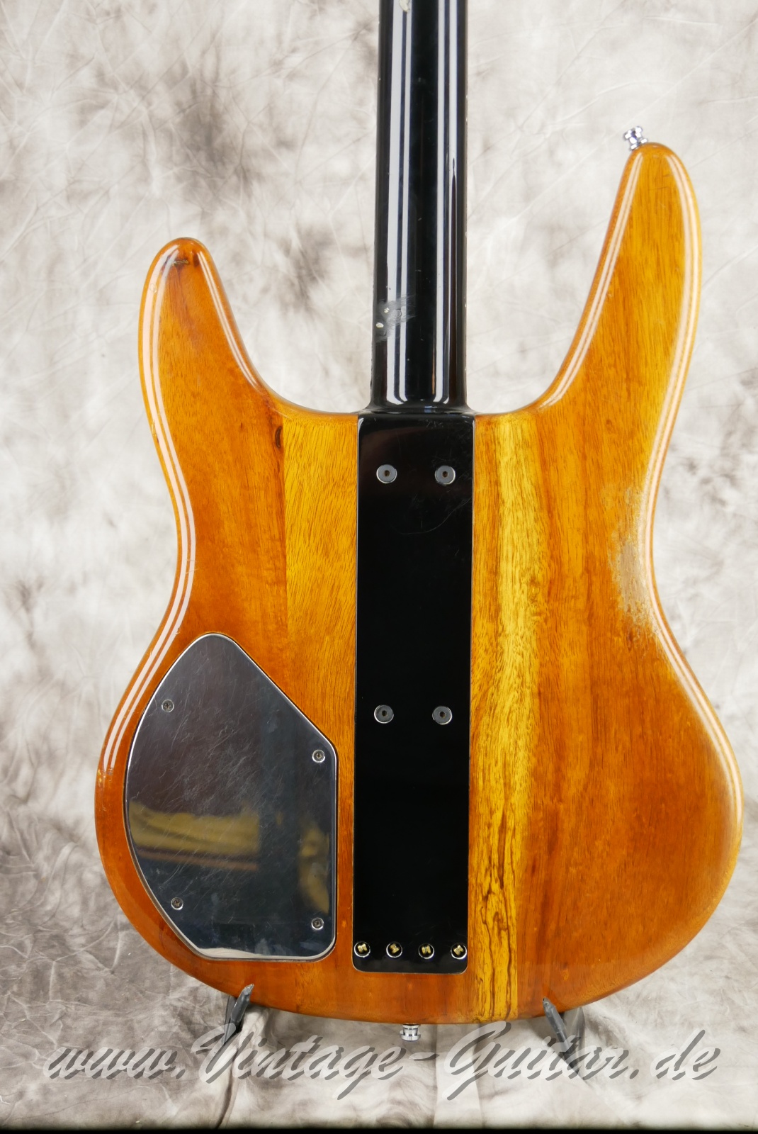 img/vintage/6213/Travis_Bean_TB_2000_Bass_Koa_USA_1979-008.JPG