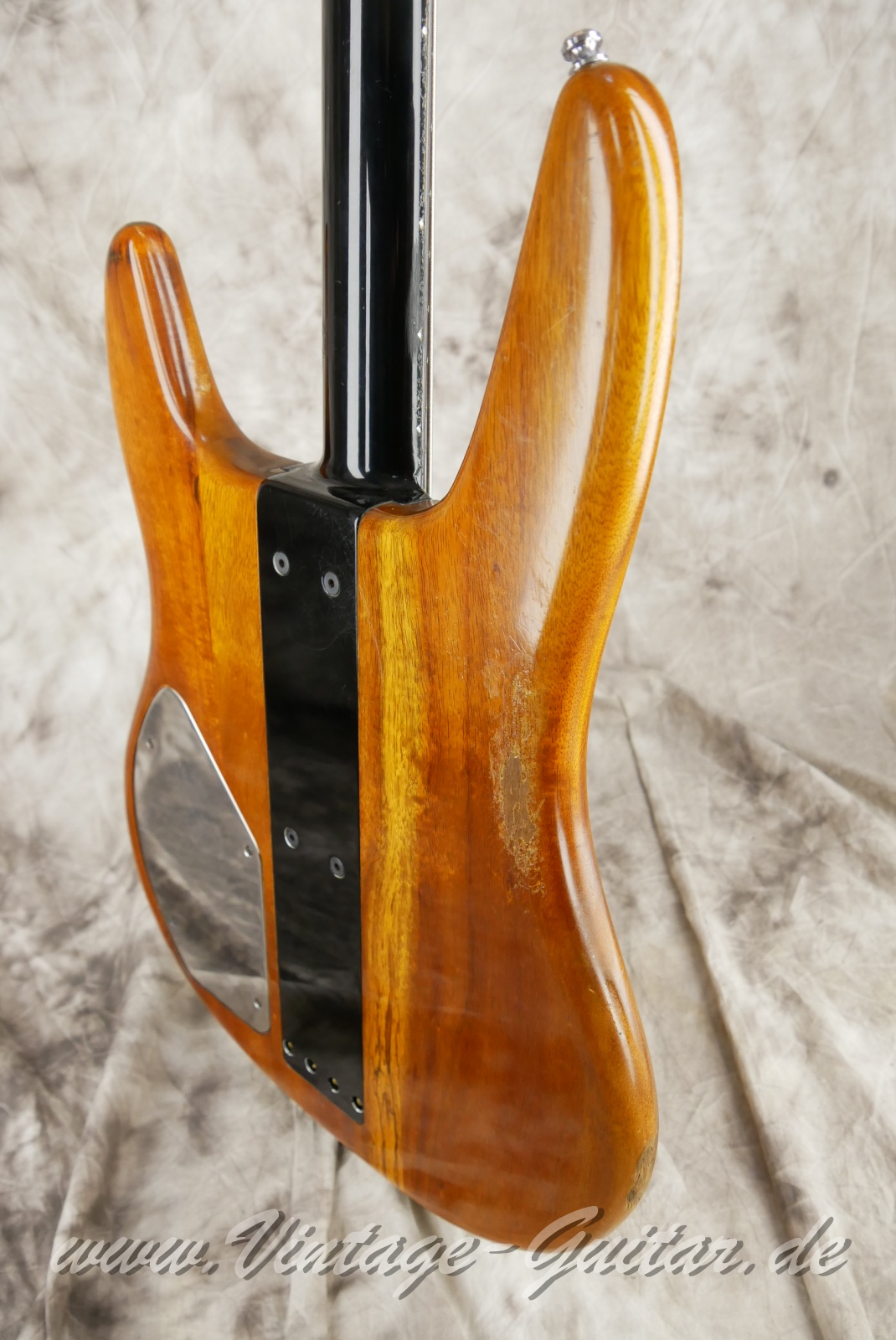 img/vintage/6213/Travis_Bean_TB_2000_Bass_Koa_USA_1979-012.JPG