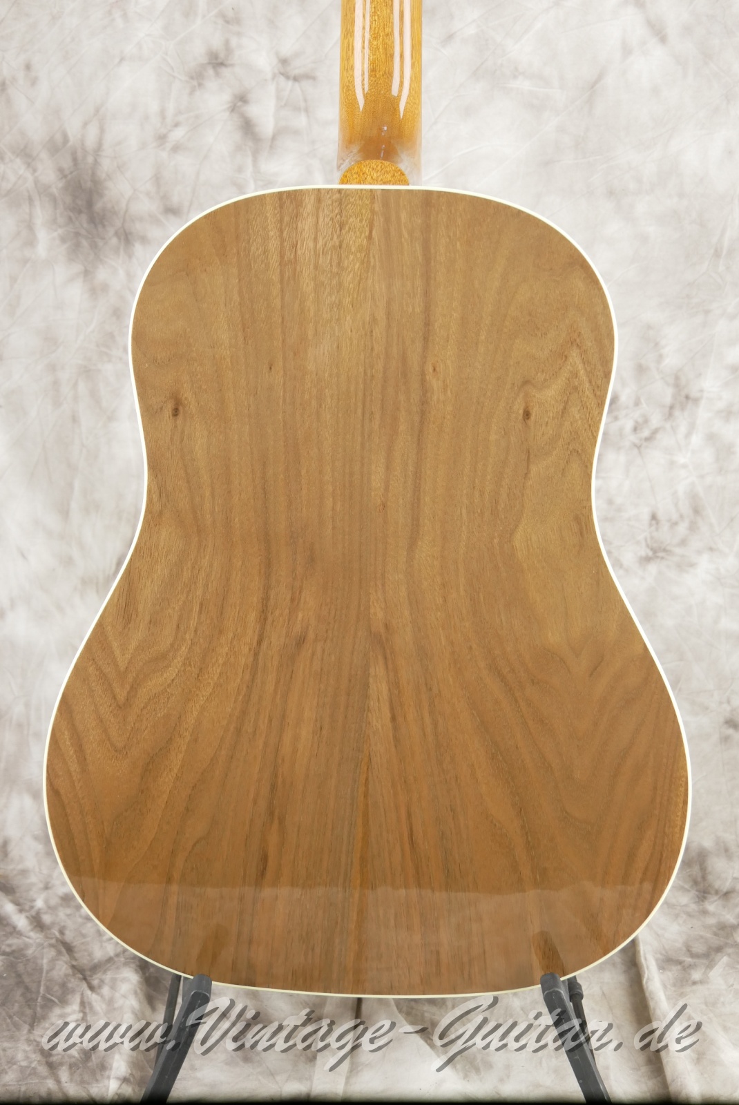 img/vintage/6214/Gibson_J_45_Studio_walnut_sunburst_USA_2023-008.JPG