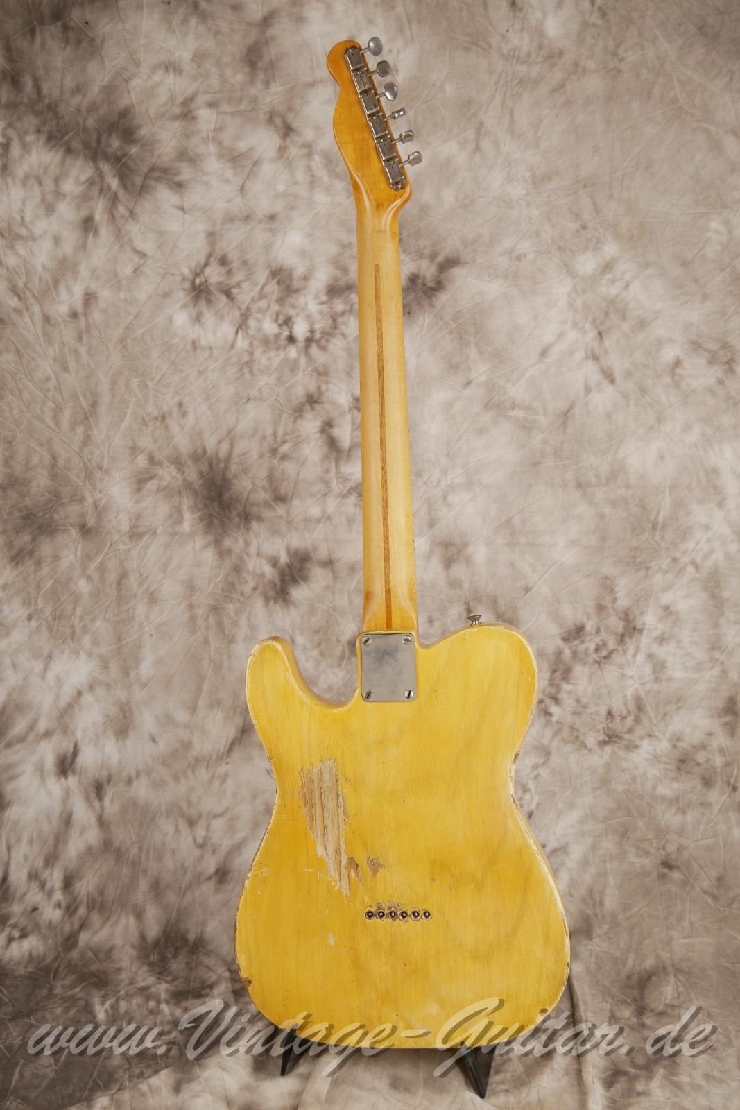 Fender-Telecaster-Nocaster-1951-002.JPG
