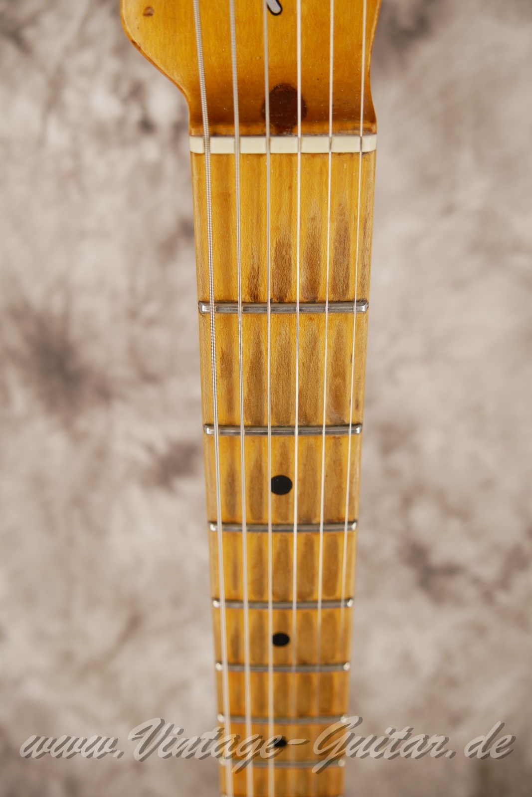 Fender-Telecaster-Nocaster-1951-007.JPG
