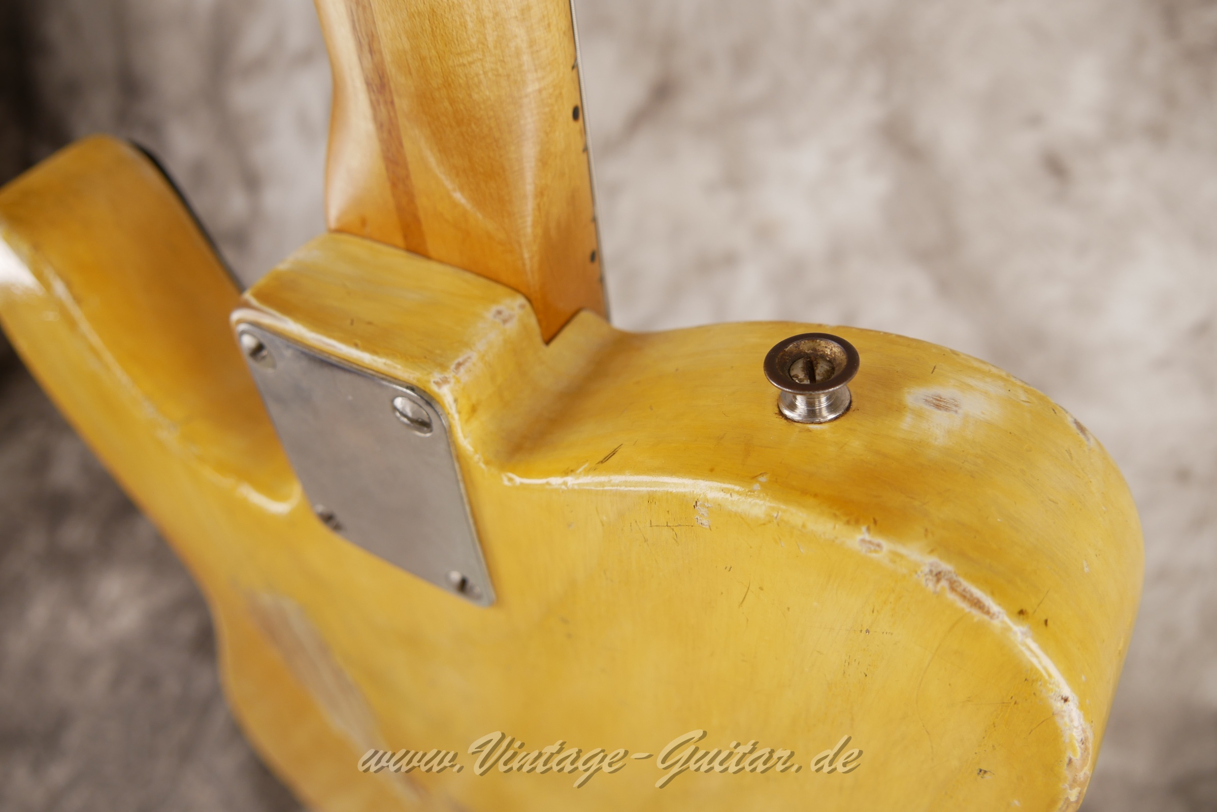 Fender-Telecaster-Nocaster-1951-014.JPG
